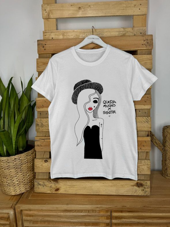 CAMISETA QUEDA MUCHO