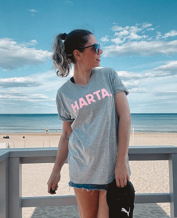 CAMISETA HARTA GRIS