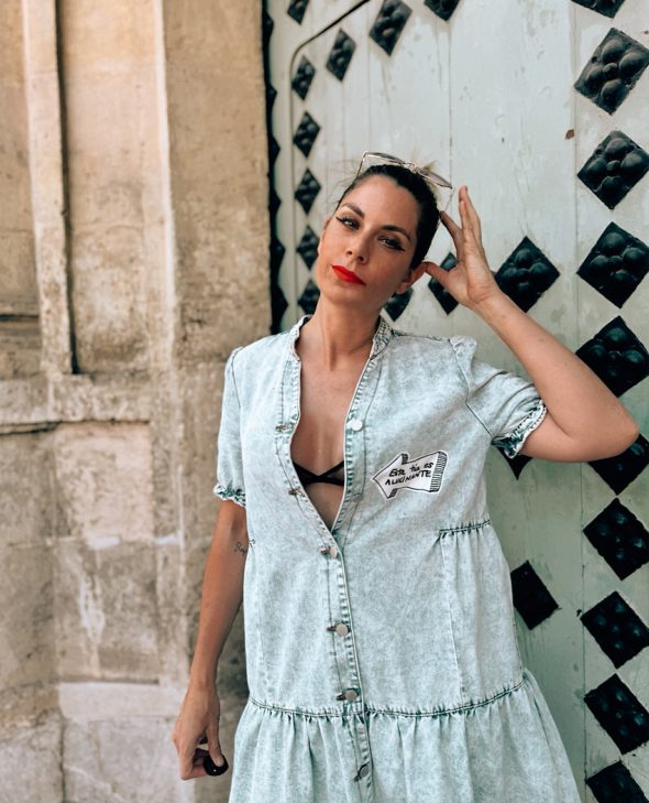 VESTIDO A BESOS SI