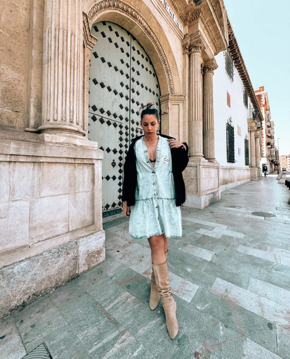 VESTIDO A BESOS SI