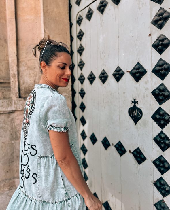 VESTIDO A BESOS SI