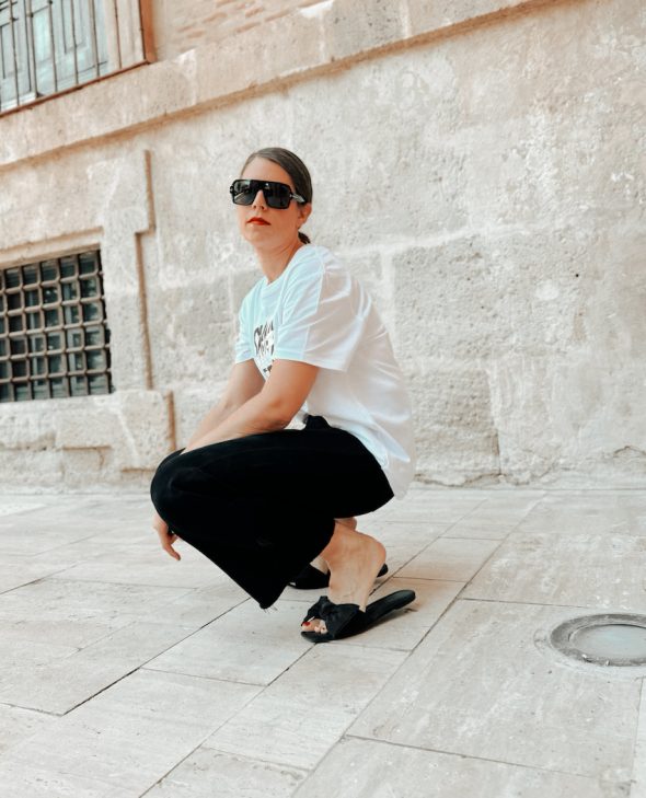CAMISETA SKINNY LEGEND WHITE