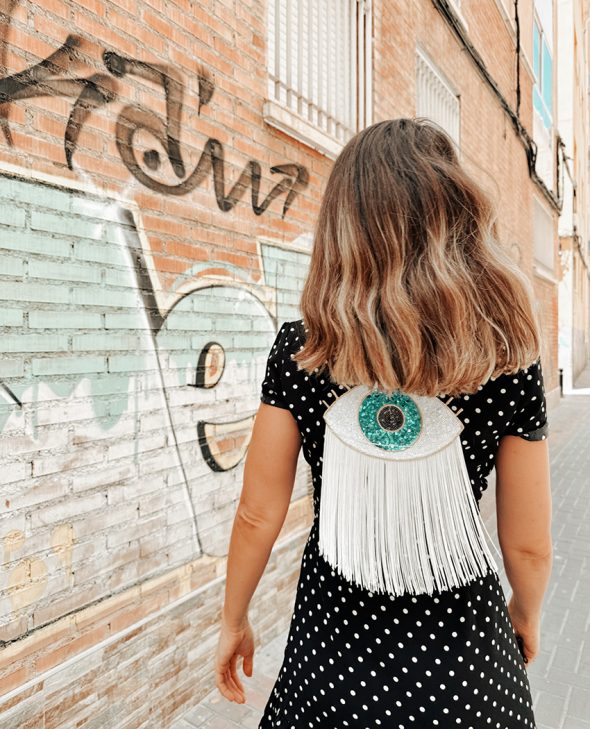 VESTIDO LUNARES OJO