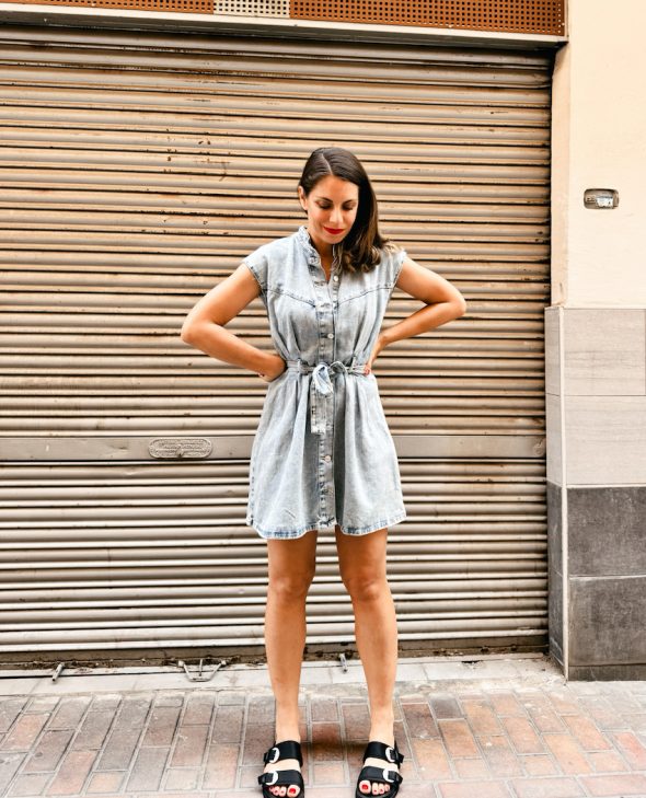 VESTIDO OJO VERDE