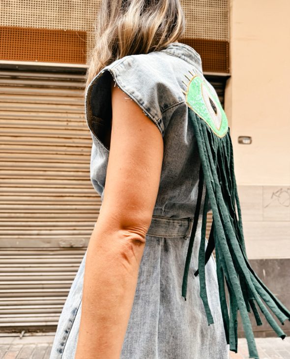 VESTIDO OJO VERDE