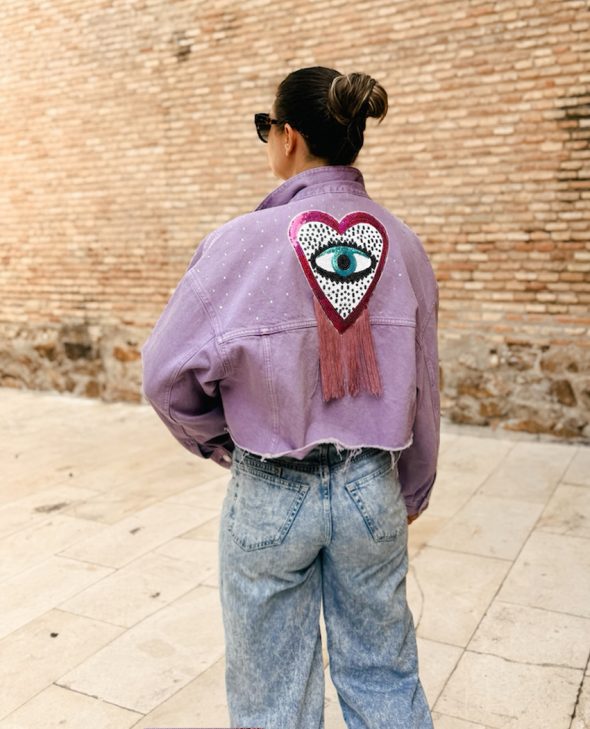 CAZADORA LAIA