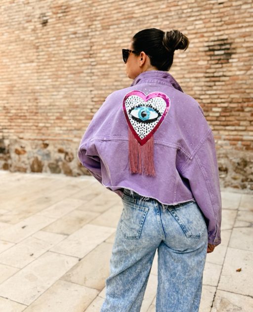 CAZADORA LAIA
