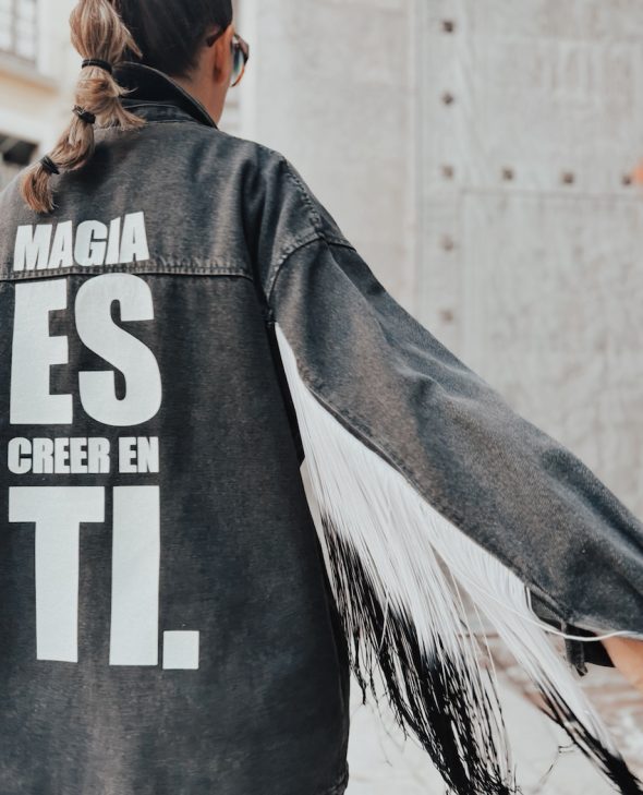 CAZADORA CREER EN TI