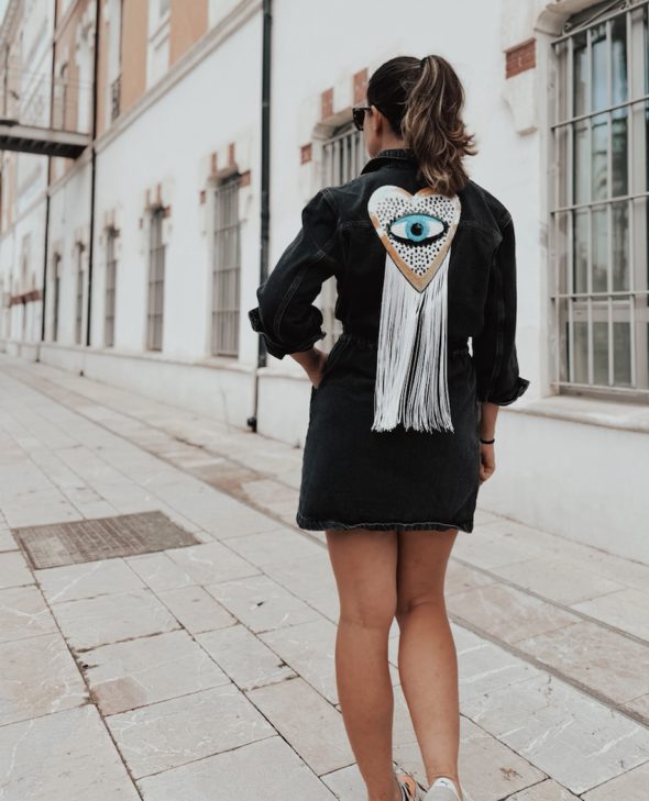 VESTIDO FLECOS CORAZÓN
