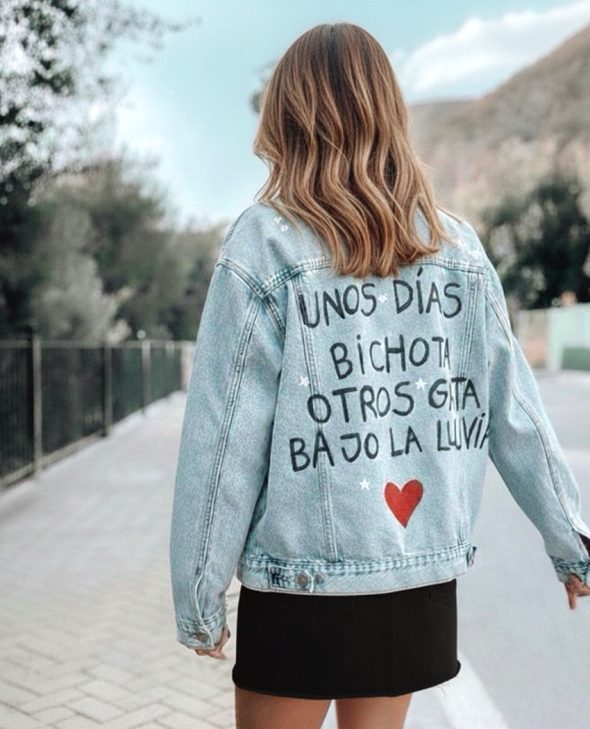 CAZADORA BICHOTA