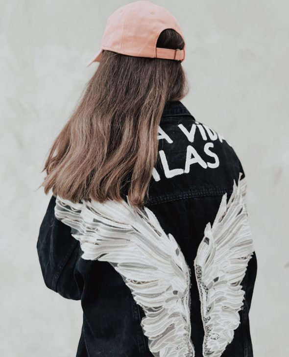 CAZADORA ALAS