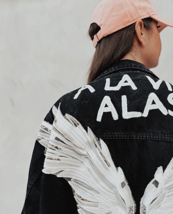 CAZADORA ALAS