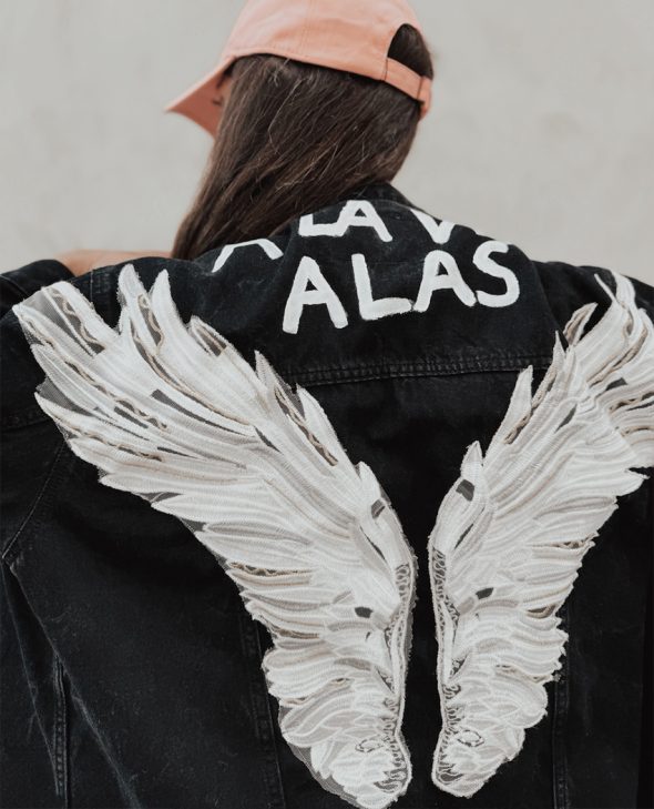 CAZADORA ALAS